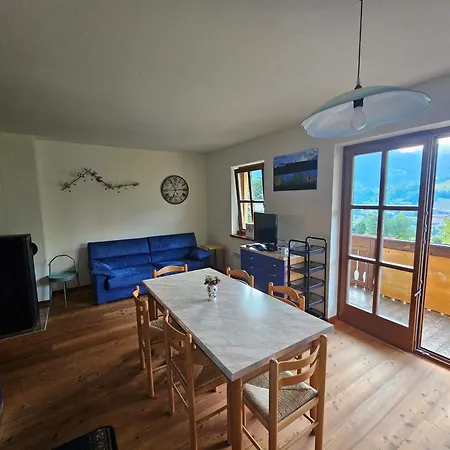 Location Ski-to-door Two-bedroom Apartament *